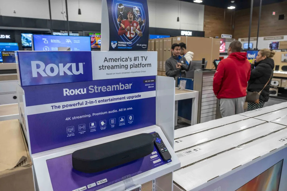 Roku Stock Rallies After Upgrade From Guggenheim Analysts, Citing Monetization Efforts