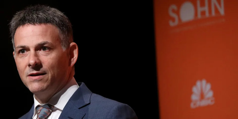 Why billionaire investor David Einhorn is loading up on a struggling agriculture stock 'no one cares about'