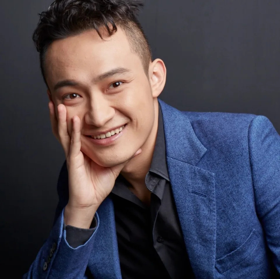 Crypto mogul Justin Sun invests US$30 million in Trump tokens after banana artwork deal