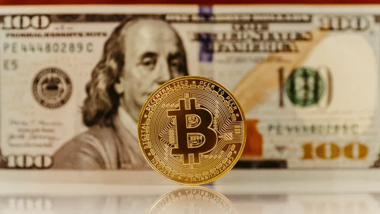 MARA CEO Advocates Bitcoin Investment Strategy for Retail Investors