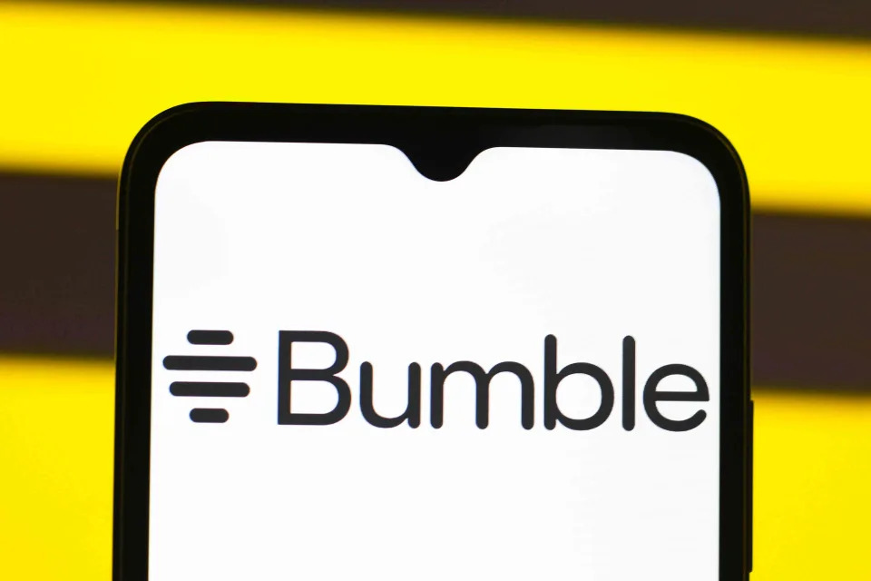 Bumble Stock Tumbles as Users Depart, Issues Soft Outlook