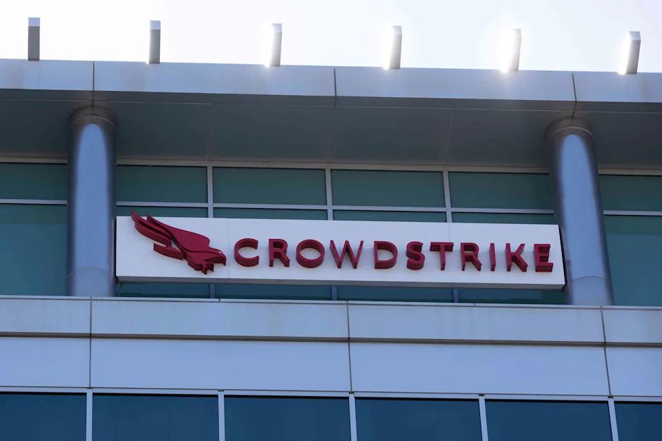 CrowdStrike Stock Is Down After a Disappointing Forecast, But Analysts Are Still Bullish